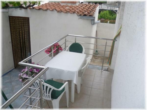 Apartman Studio - Sime 3 Sukosan Luaran gambar